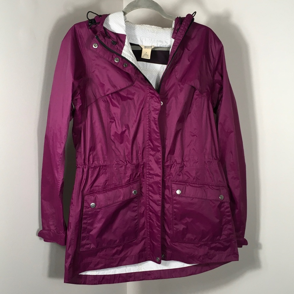 Duluth Trading Co Berry Hooded Packable Raincoat